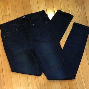 Paige Jeans Verdugo Mid Rise  ultra skinny